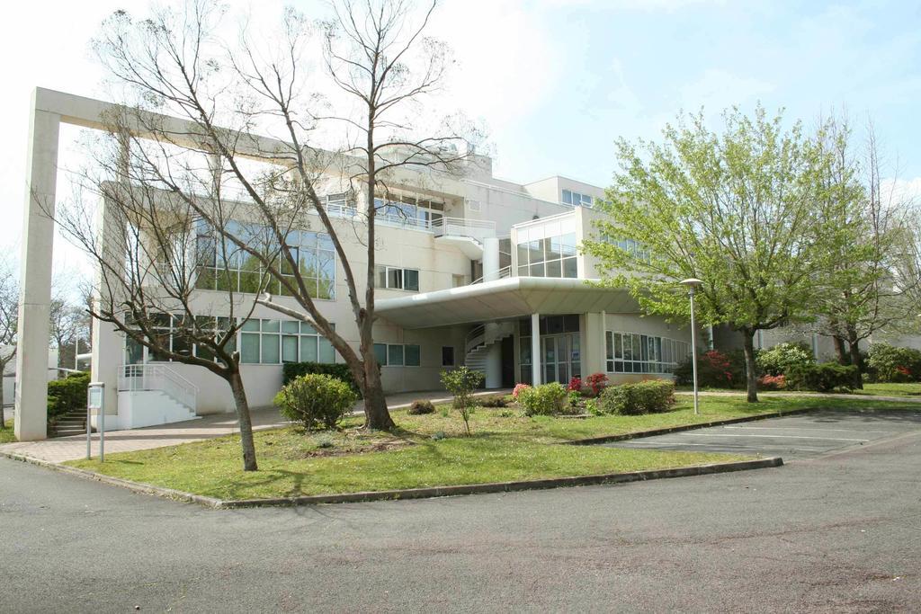 Hotel Biarritz Atlantique - Lycee Hotelier - Management School ภายนอก รูปภาพ
