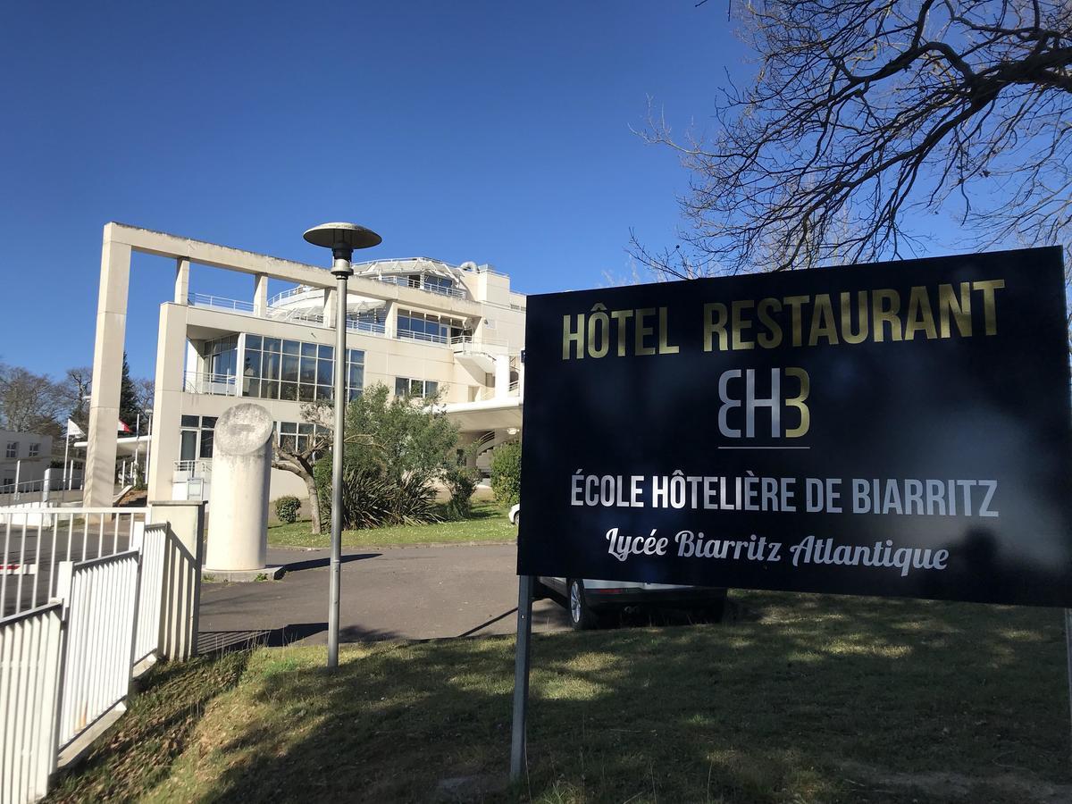 Hotel Biarritz Atlantique - Lycee Hotelier - Management School ภายนอก รูปภาพ